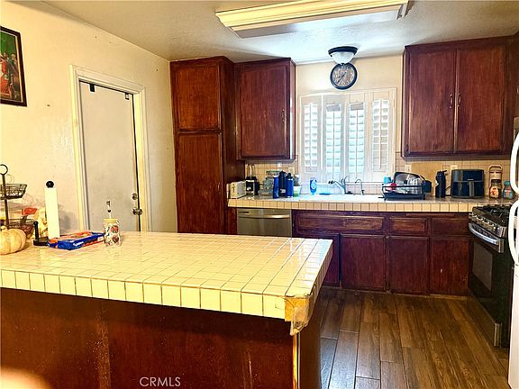 4th image of 1603 N James Ct