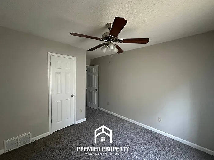 6689 Harpeth Cv — Photo 15