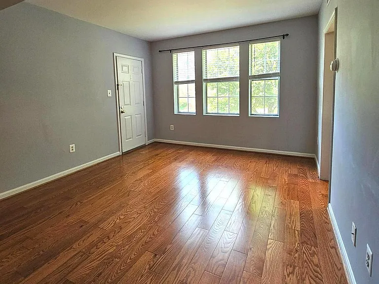 1782 N Troy St #702 — Photo 6