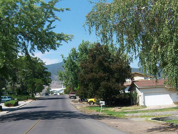 4th image of 800 Paiute Ln
