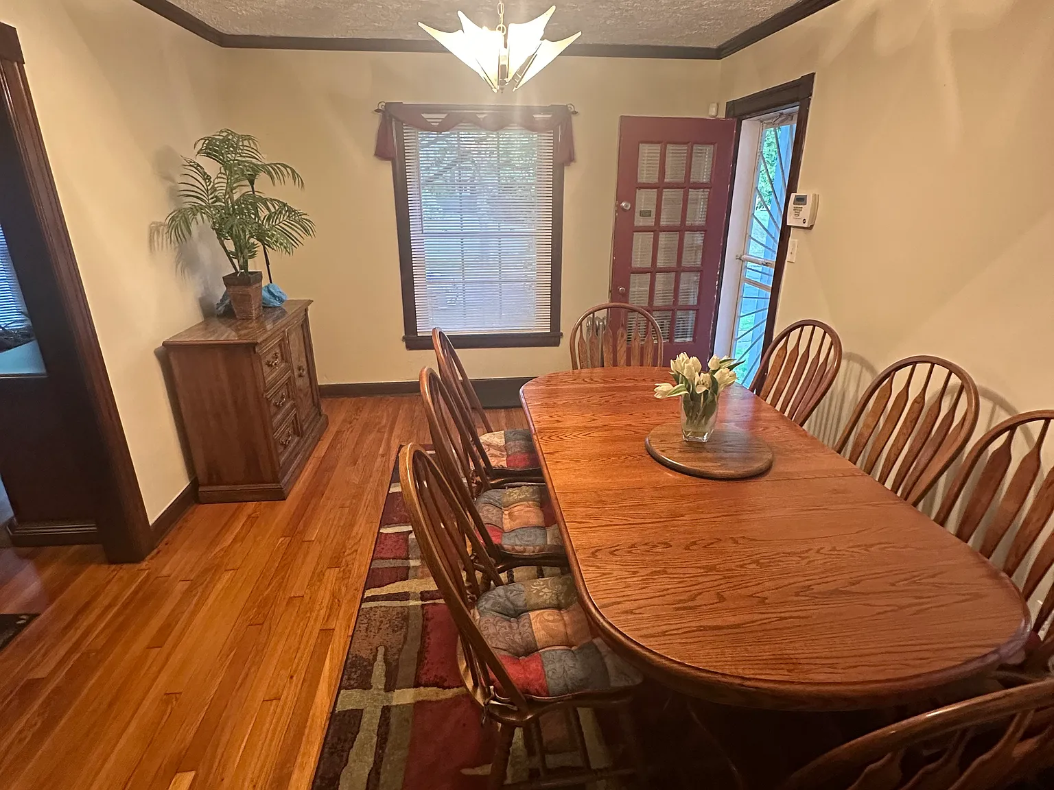 3510 Glencairn Rd — Photo 3