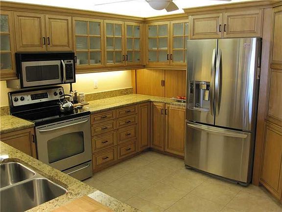 3rd image of 5481 Ashton Lake Dr #5481