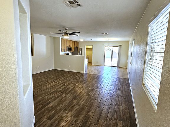 5th image of 5843 E Everhart Ln