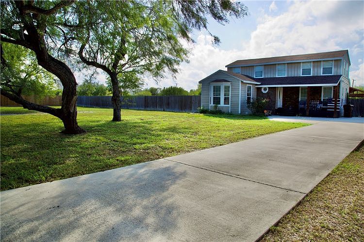 1709 S 7th St, Kingsville, TX 78363 Zillow