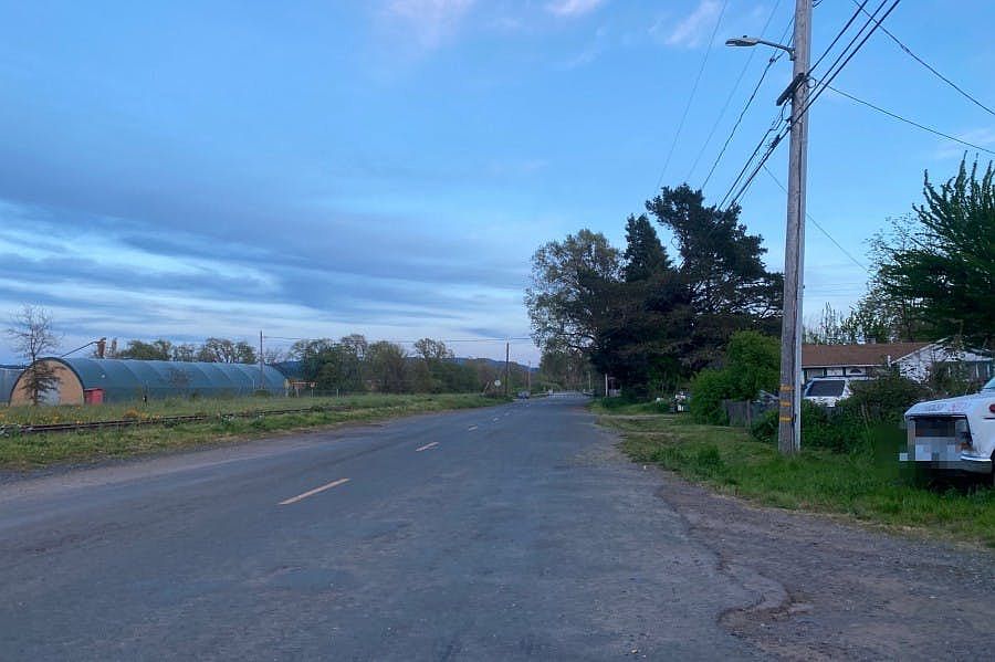 586 Railroad Ave, Willits, CA 95490 Zillow