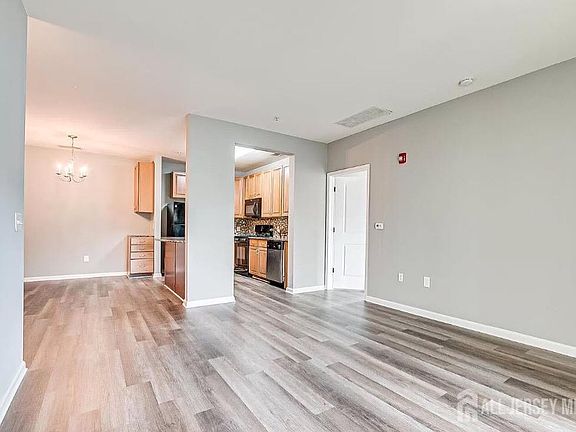 2nd image of 526 Doral Ct #1