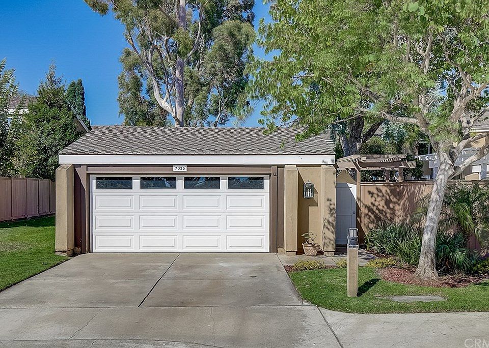 1st image of 7035 Seal Cir