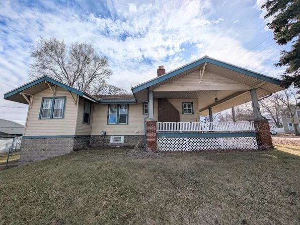 110 Marquette St, Bay City, MI 48706