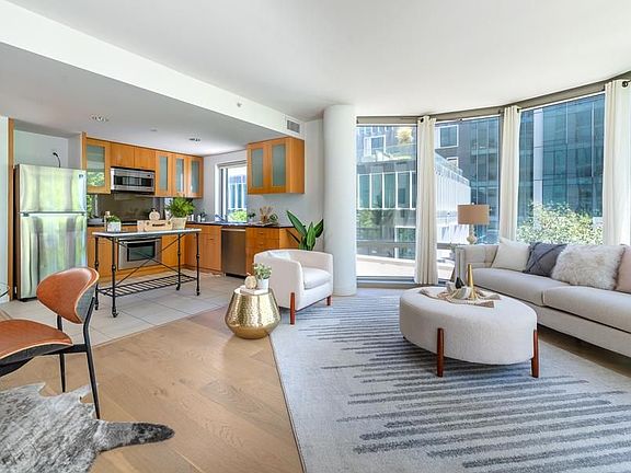 5th image of 355 1st St Unit 604