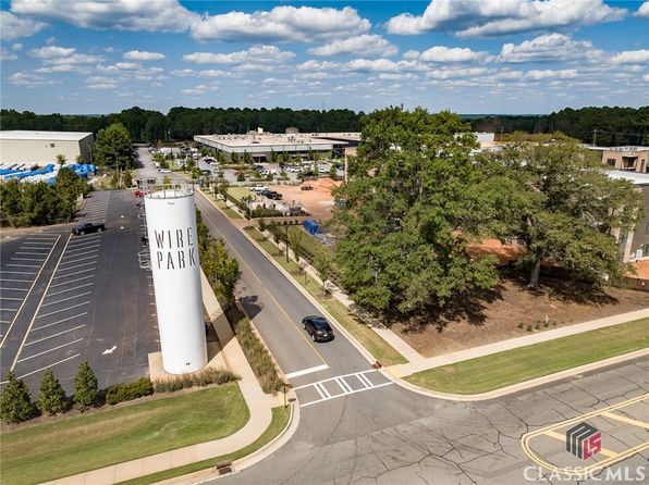 170 Elliot Cir, Watkinsville, GA 30677