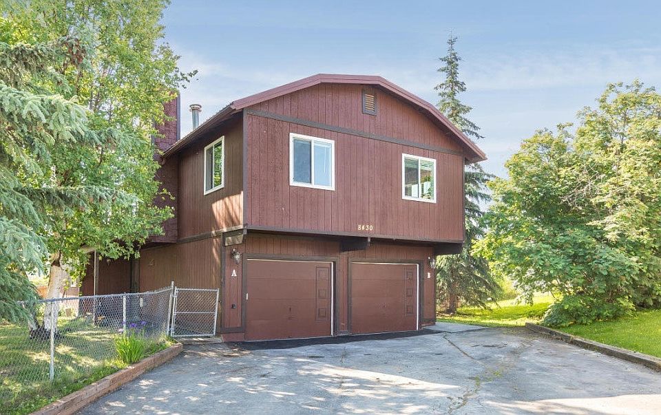 1 car garage + parking