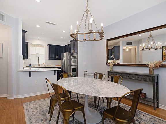 3rd image of 5935 Playa Vista Dr APT 413