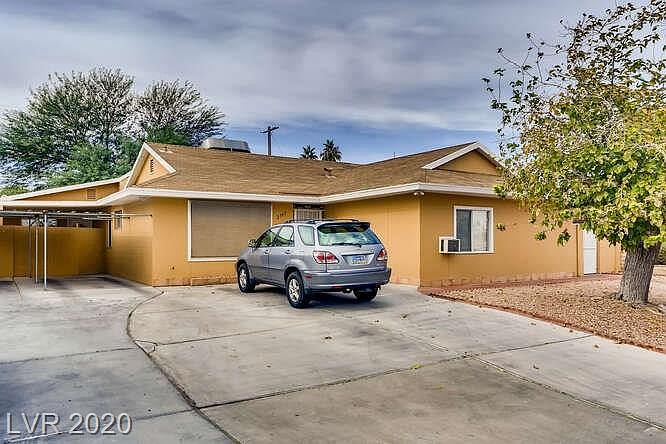 1st image of 2763 McLeod Dr