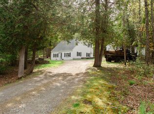 7 Upper Oak Point Road, Winterport, ME 04496