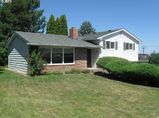 220 Cherry Ave, Milton Freewater, OR 97862