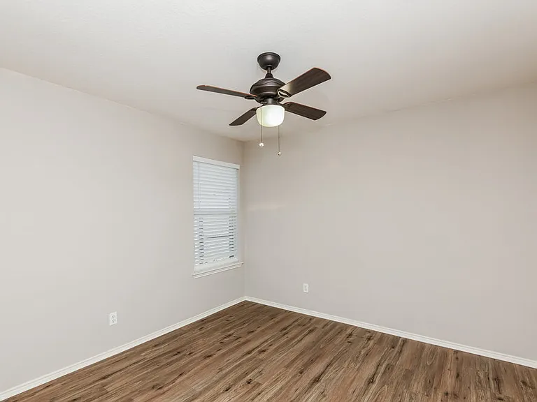 1007 Winepress Rd — Photo 13