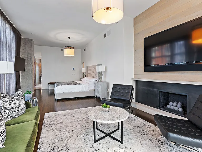 700 12th Ave S #1101 — Photo 48