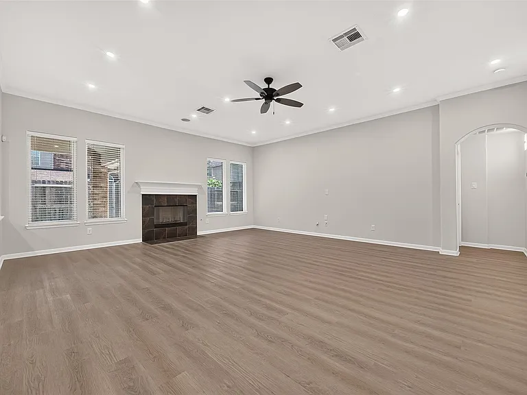 5607 Granite Falls Ln — Photo 25