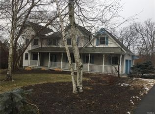 42 Wilderness Dr, Stony Pt, NY 10980