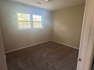 130 Mulberry Dr, Summerville, SC 29486