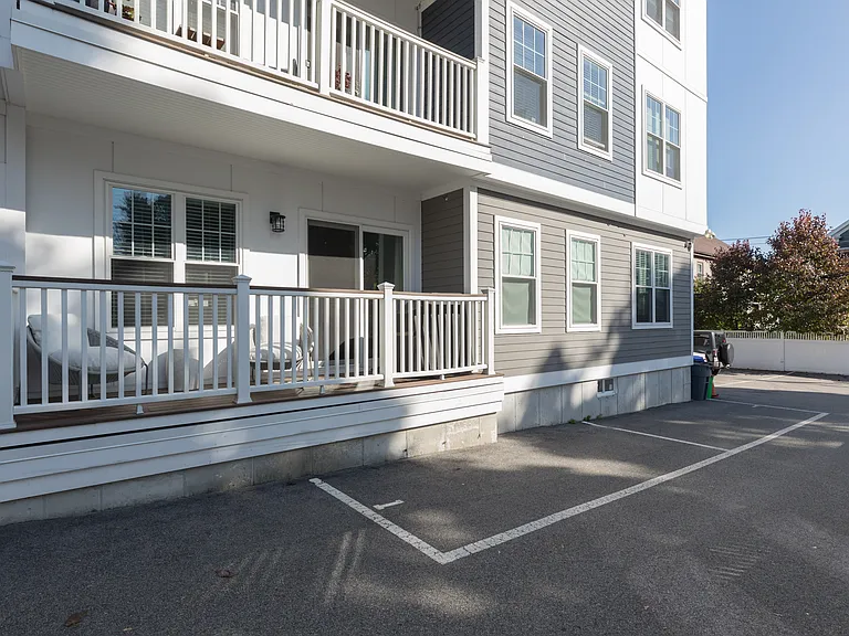 20 Fuller St #2 — Photo 20