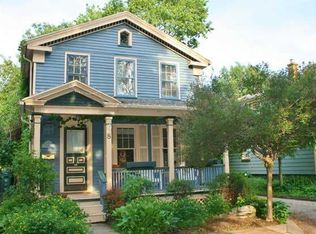 8 Greenwood St, Rochester, NY 14608