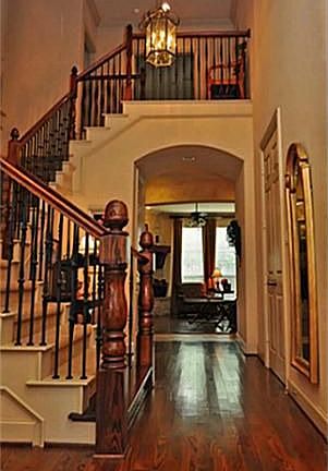4th image of 1323 Marble Falls Dr