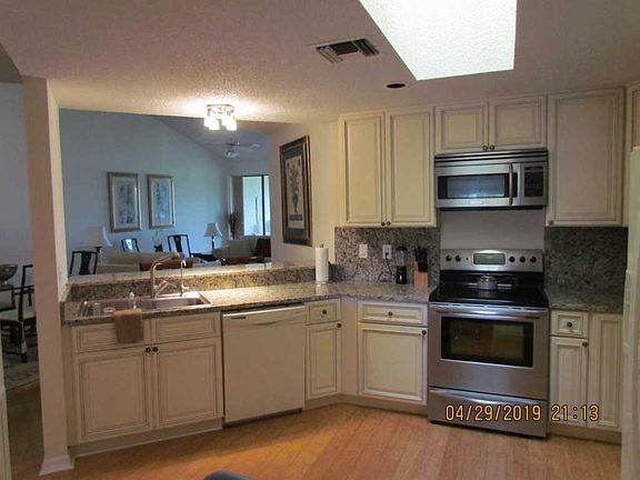 2nd image of 6101 SE Landing Way APT 13