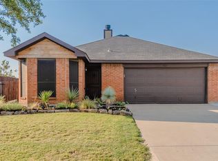 821 Mackenzi Dr, Royse City, TX 75189