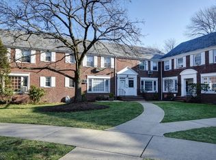 30 Meadowbrook Pl #A, Maplewood, NJ
