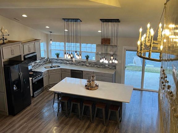 4th image of 6111 S Dune Harbor Dr