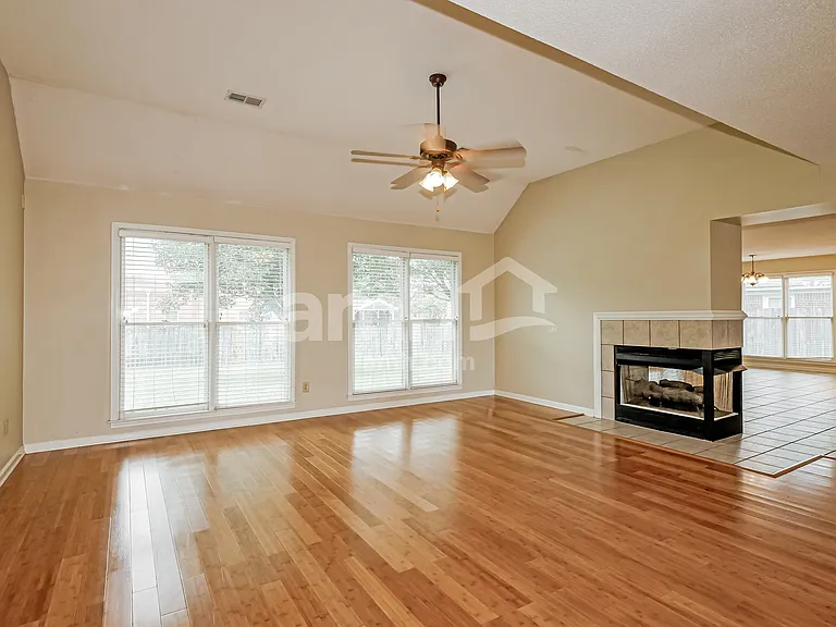 5005 Bristol Woods — Photo 9