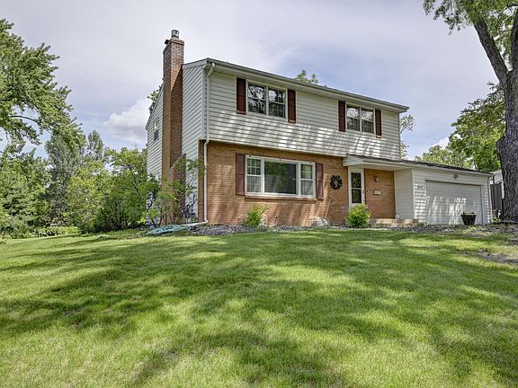 5th image of 8930 23rd Ave N