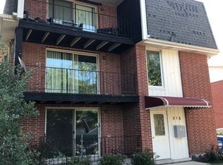 815 S La Grange Rd APT 3, La Grange, IL 60525