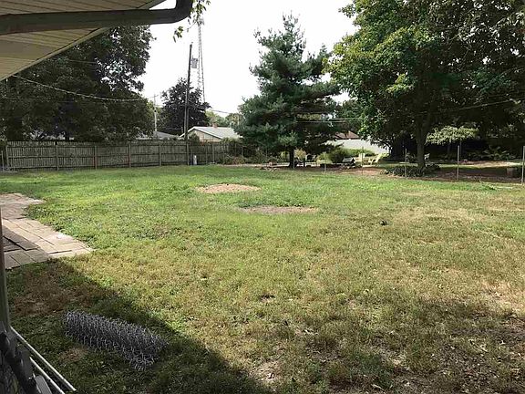 4th image of 55485 Belair St