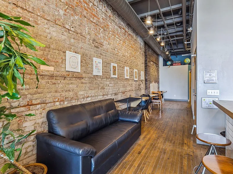 Building's Lounge