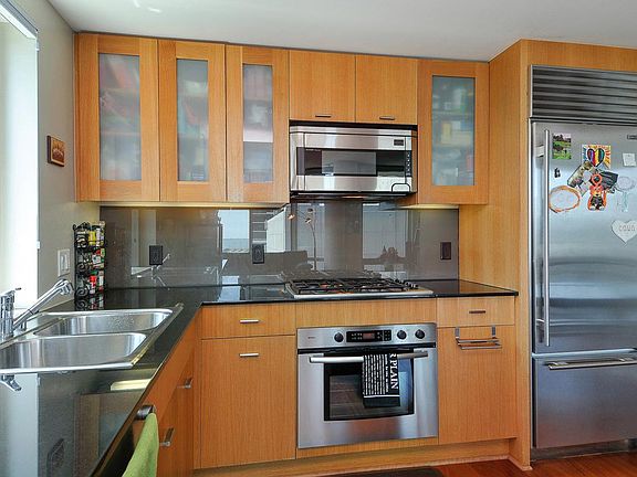 3rd image of 355 1st St Unit 1107