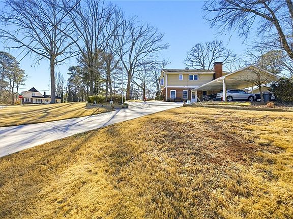 2nd image of 297 Allen Ct SW