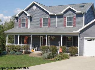 1424 Bradford Ln, Morgantown, WV 26508