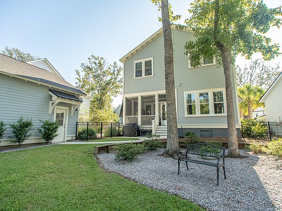 4th image of 1517 Lindsey Creek Dr