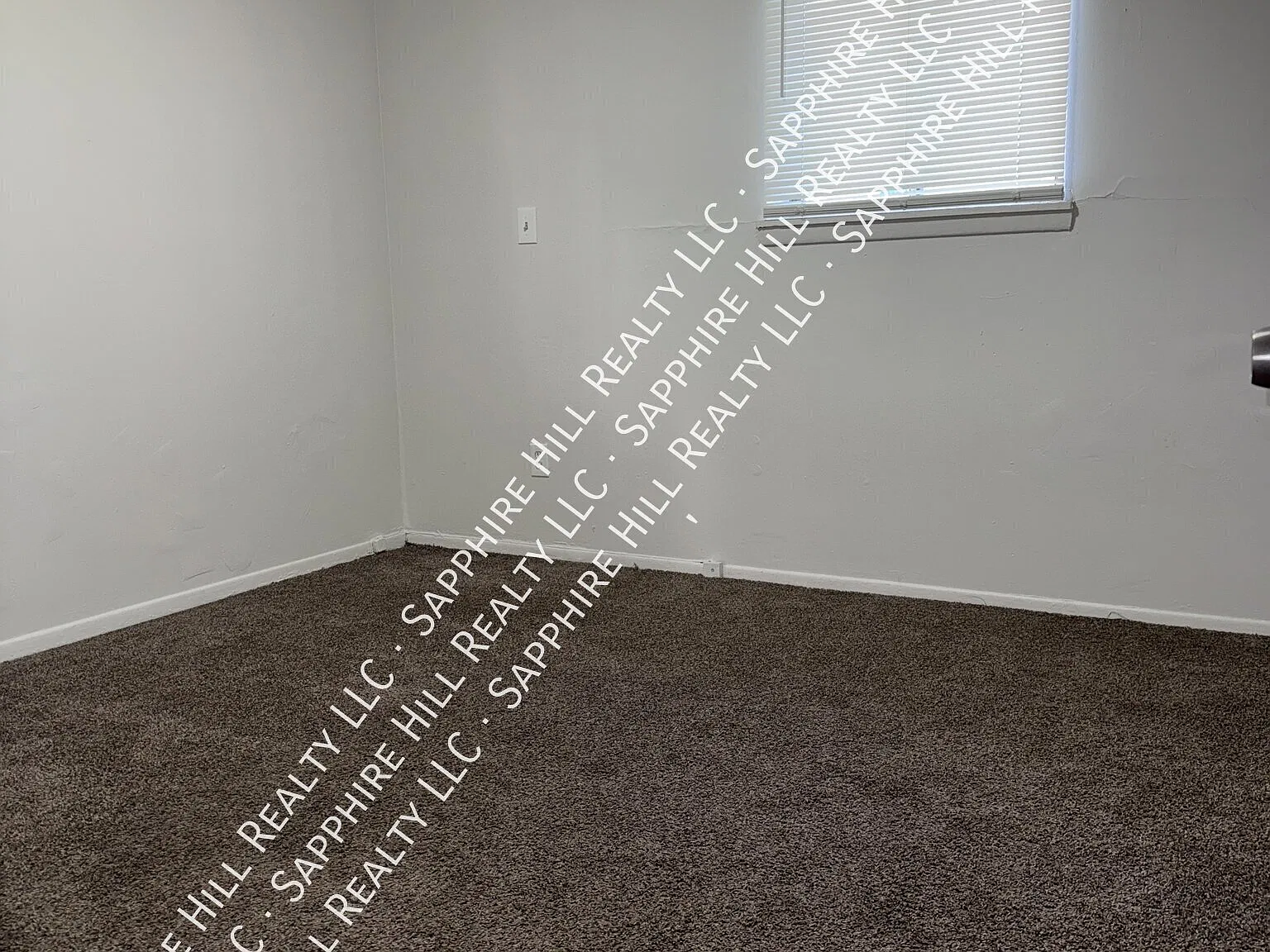 3 bed, $1,450 — Photo 4