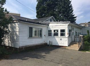 33 Avalon St, Revere, MA 02151