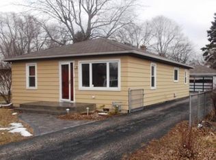 124 S Reedwood Dr, Joliet, IL 60436