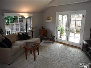 5th image of 2721 Elks Way