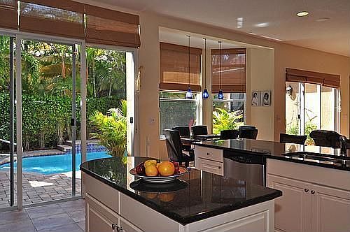 Indoor/Outdoor Living!