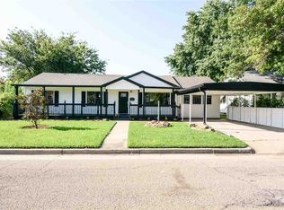 1041 E 4th St, Cushing, OK 74023