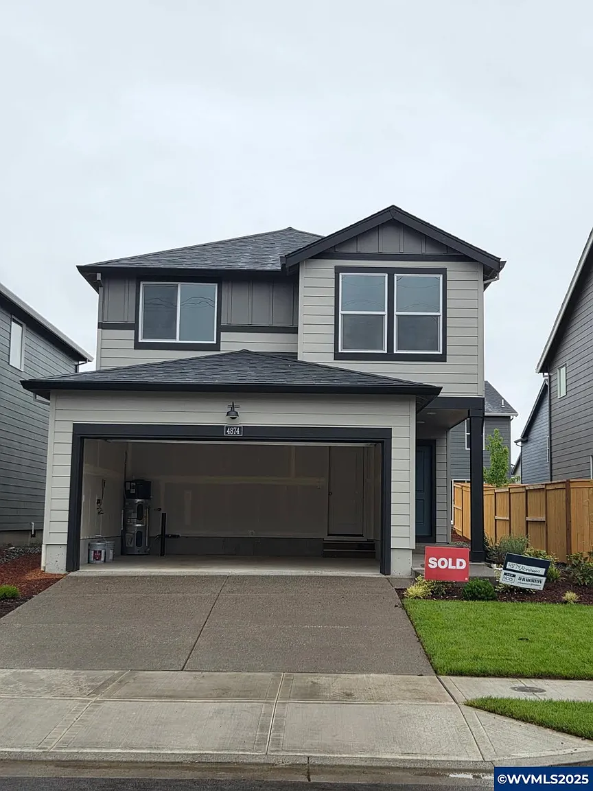 4874 Abraham Ave NE photo 1