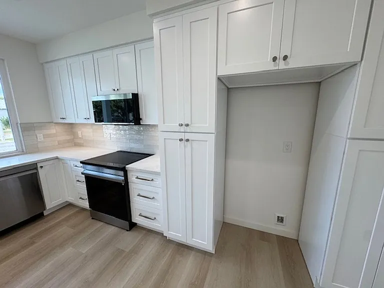 Briercrest 6170 & 6168 — Photo 15