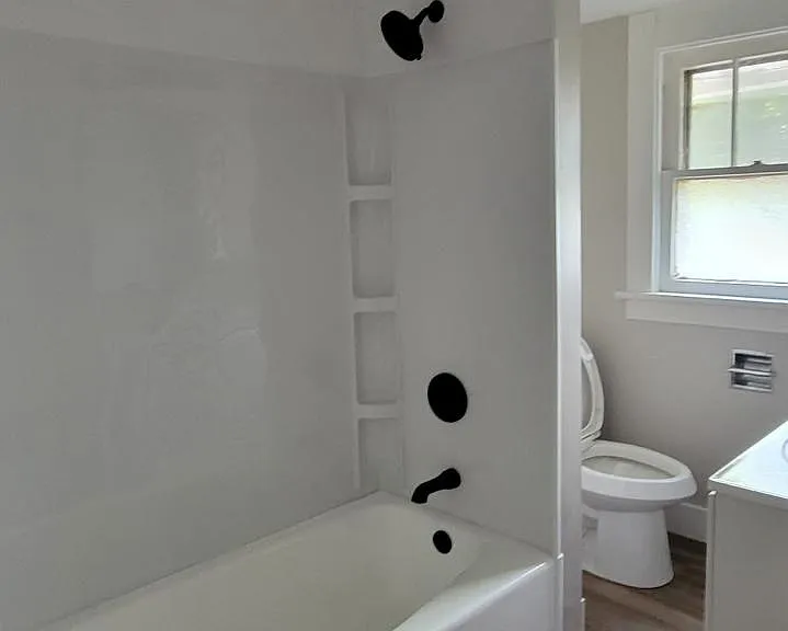 3516 Homewood Ave — Photo 9