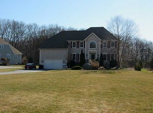 41 Kickemuit Ct, Swansea, MA 02777